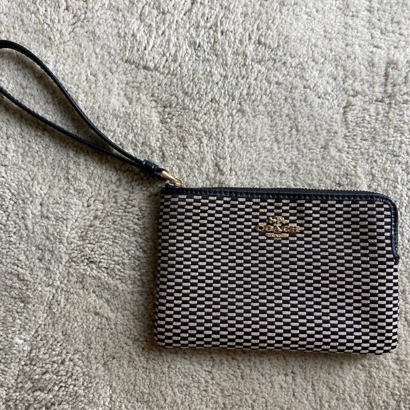 Coach legacy Jacquared Zip Wristlet - Picture 1 of 5